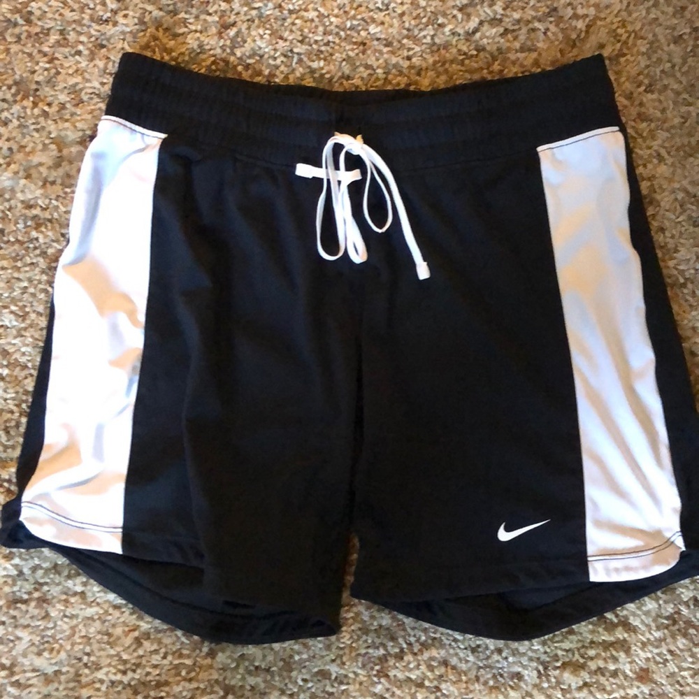 Nike shorts small like new